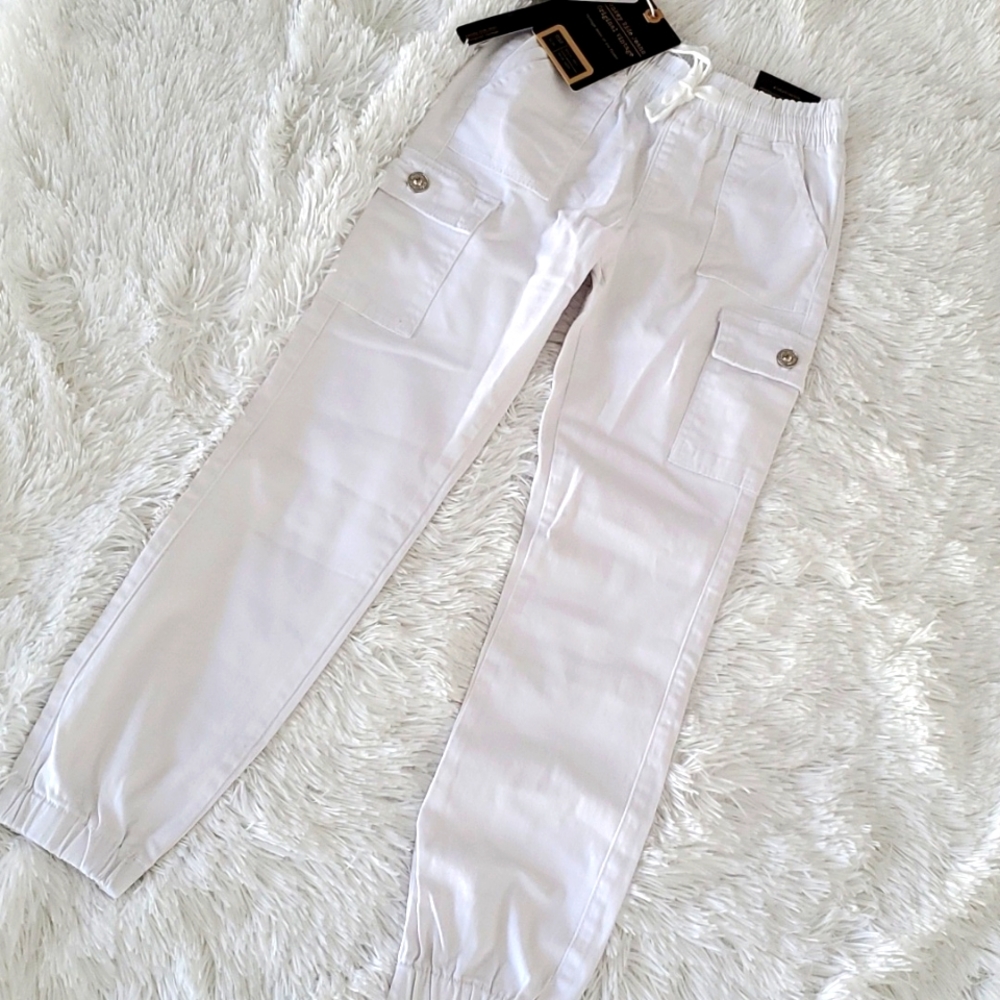 CRISP WHITE JOGGER PANT 0